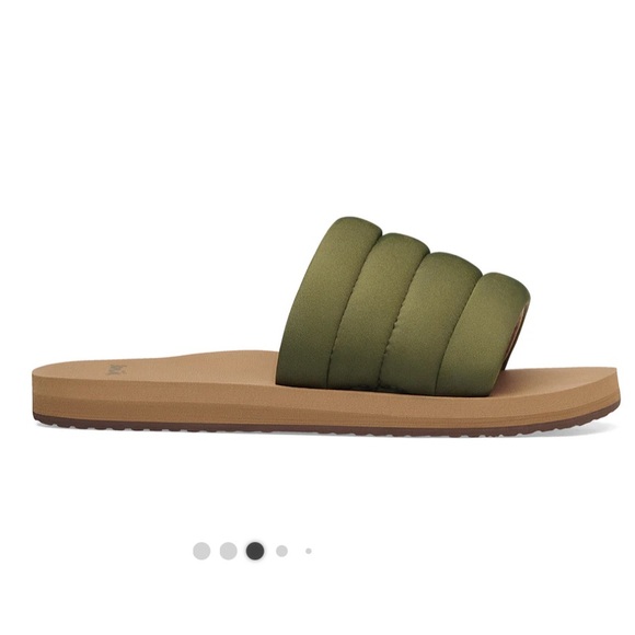 SANUK WOMEN'S PUFF N SLIDE ST DARK OLIVE - Picture 3 of 7
